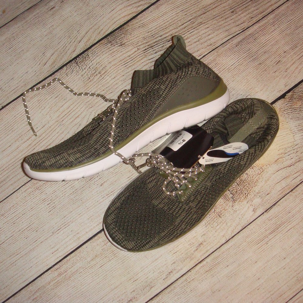 Avia Olive Green Sock Style Sneaker 9.5